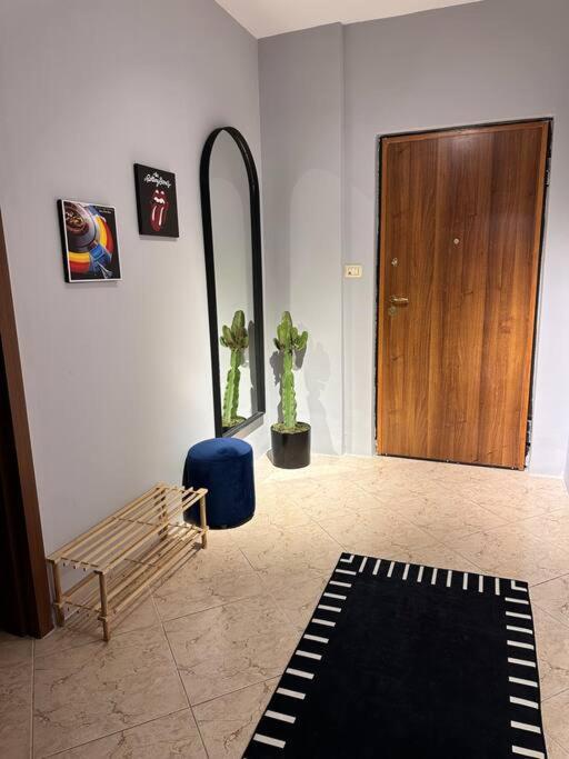 Super House Blloku - 3 Rooms Tiranë Luaran gambar